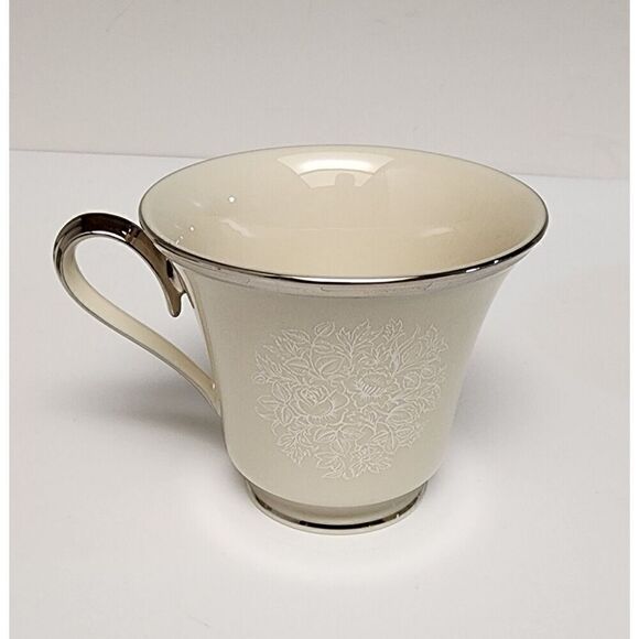 Lenox Moonspun Footed 6 Set Of Cup & Saucer Ivory/Silver Trim - Picture 6 of 11